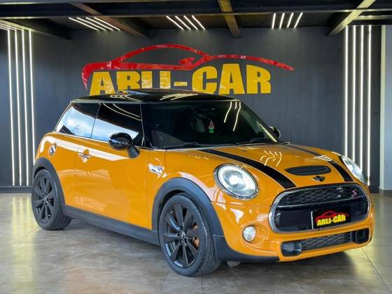 MINI COOPER 2.0 S 16V TURBO GASOLINA 2P AUTOMÁTICO